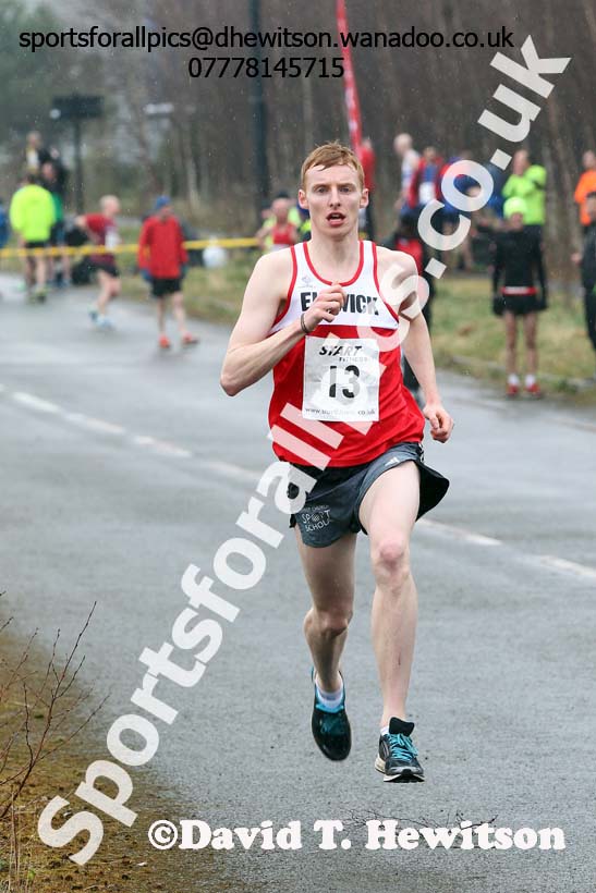Mens relay, Elswick Harriers Relays, Newburn, Newcastle. Photo: David T. Hewitson/Sports for All Pics